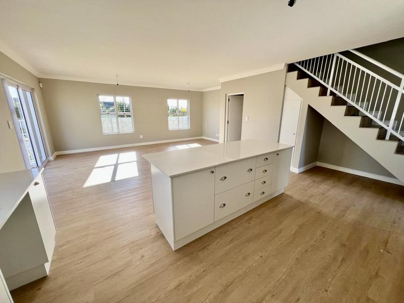 3 Bedroom Property for Sale in Pinehurst Western Cape